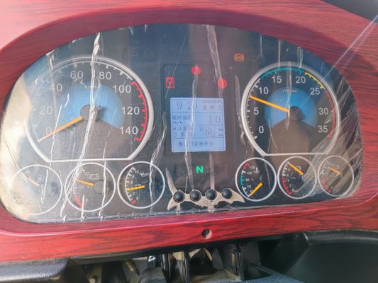 ৩৪ টি আসন সেকেন্ড হ্যান্ড স্কুল বাস ডিজেল জ্বালানী V6 ইঞ্জিন সহ