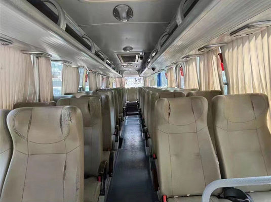 টেকসই ব্যবহৃত বাস ৪৭ আসন এলএইচডি সেকেন্ড হ্যান্ড ট্যুর বাস ২টি দরজা সহ