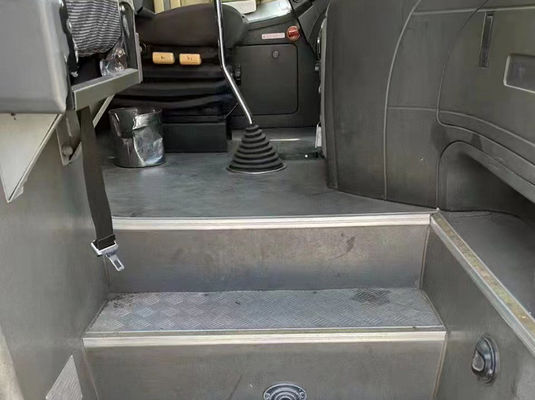 টেকসই ব্যবহৃত বাস ৪৭ আসন এলএইচডি সেকেন্ড হ্যান্ড ট্যুর বাস ২টি দরজা সহ