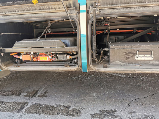 স্বয়ংক্রিয় ট্রান্সমিশন সহ ৩১ আসনের এলএইচডি সেকেন্ড হ্যান্ড বিলাসবহুল বাস