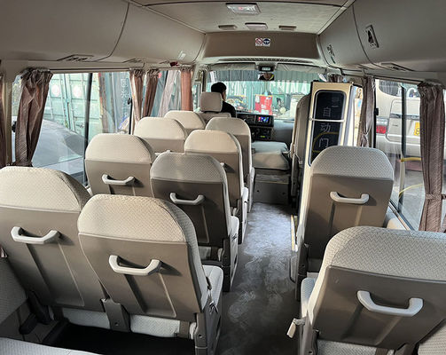 ২৩টি আসন ব্যবহৃত হয়েছে ৭ মিটার গ্যাসোলিন চালিত মিনিবাস