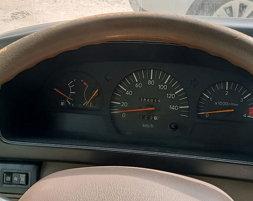 ২৩ আসন বিশিষ্ট ম্যানুয়াল ট্রান্সমিশন ও ডিজেল জ্বালানীর সঙ্গে ব্যবহৃত বাস